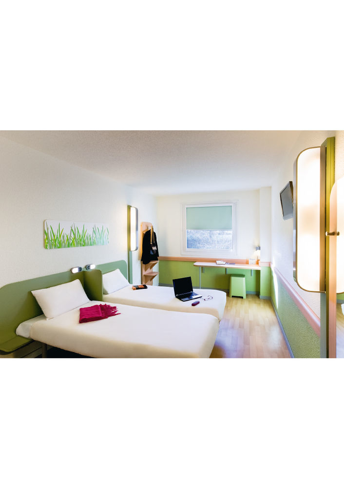 Ibis Budget Le Puy En Velay Экстерьер фото